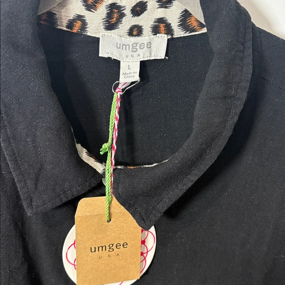 Umgee Black Shirt with Leopard Print Details - Picture 2 of 6